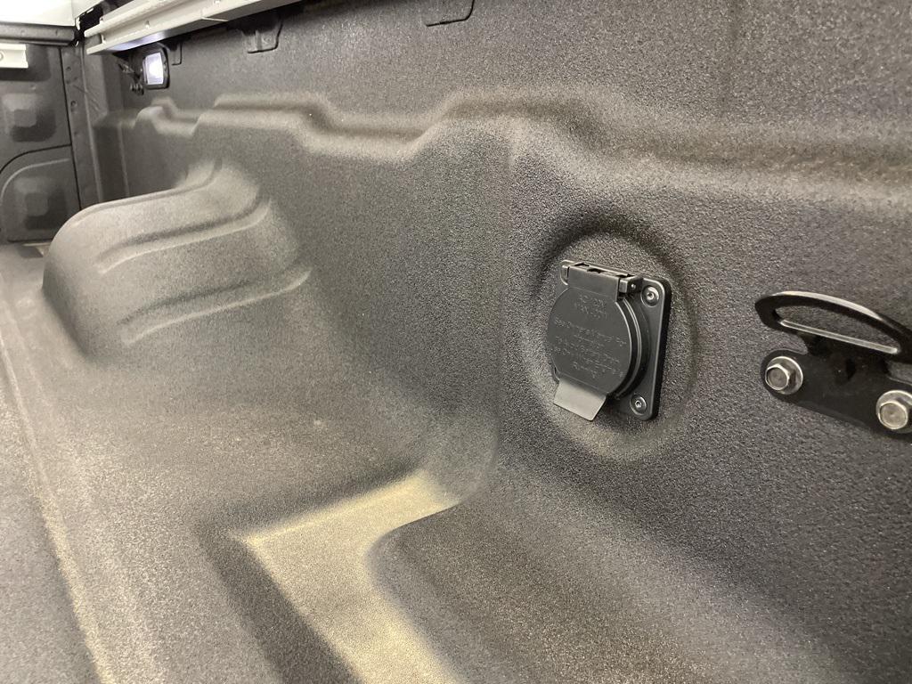 new 2025 Nissan Frontier car, priced at $29,752