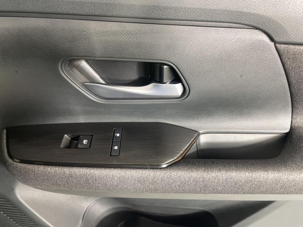 new 2026 Nissan Kicks car, priced at $24,917