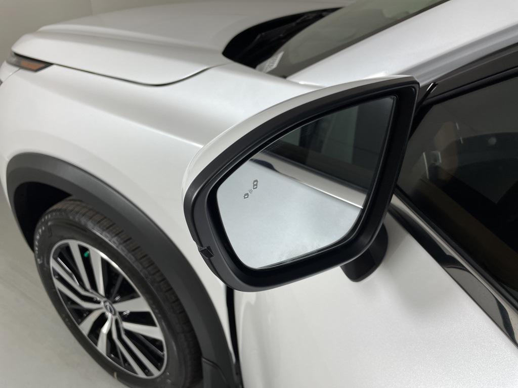 new 2025 Nissan Pathfinder car, priced at $42,793