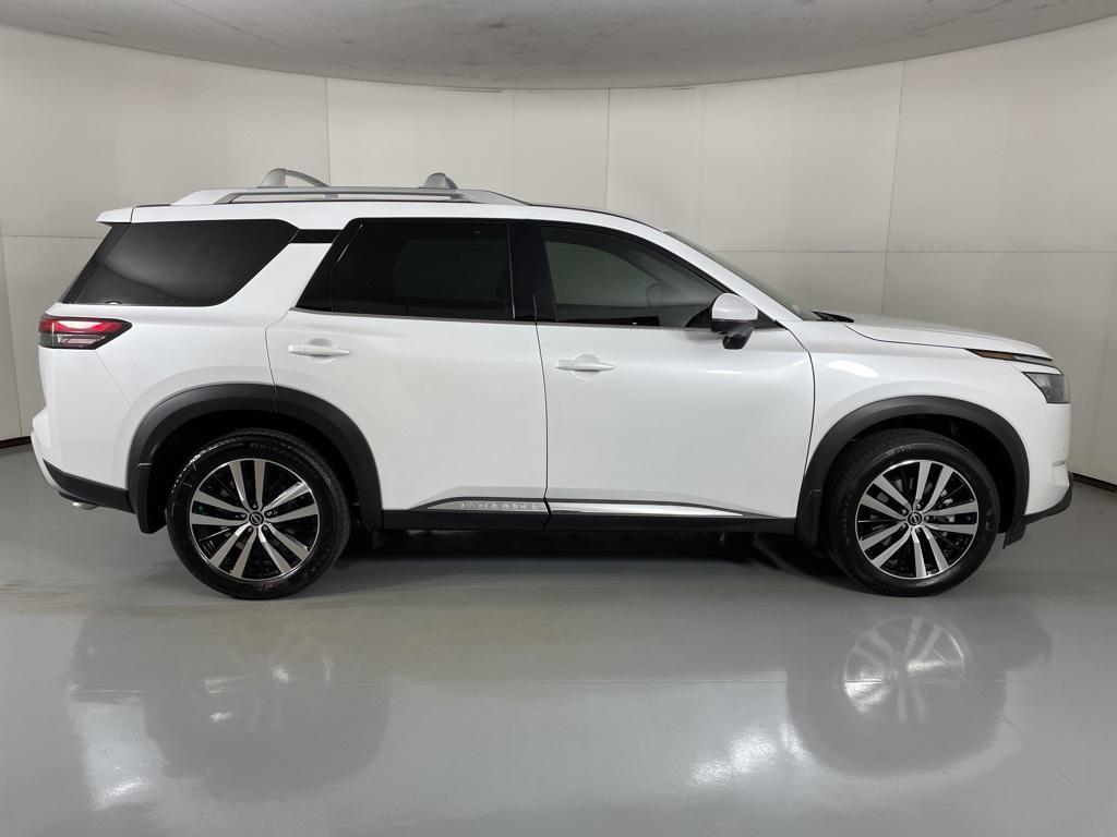 new 2025 Nissan Pathfinder car, priced at $42,793