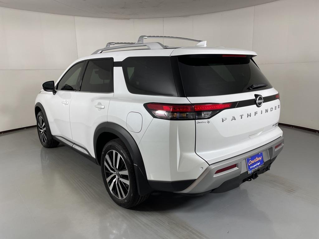 new 2025 Nissan Pathfinder car, priced at $42,793