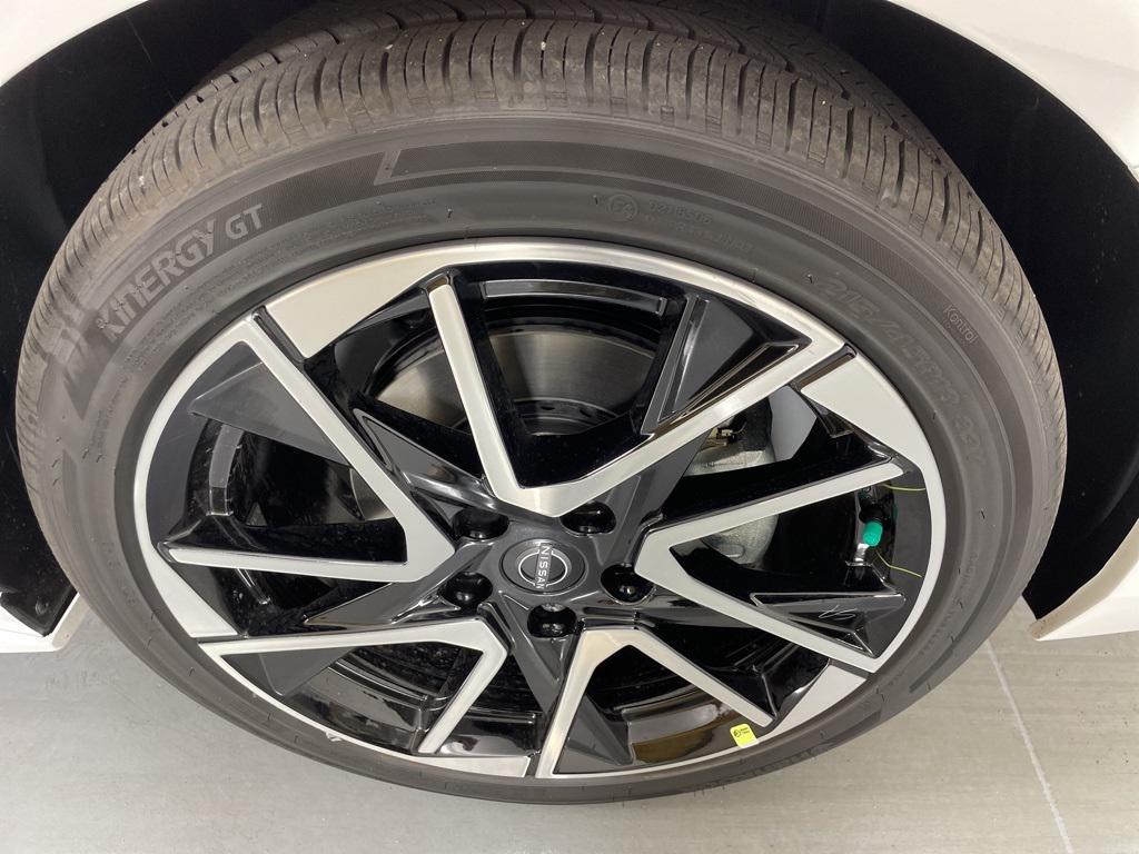 new 2025 Nissan Sentra car, priced at $23,618