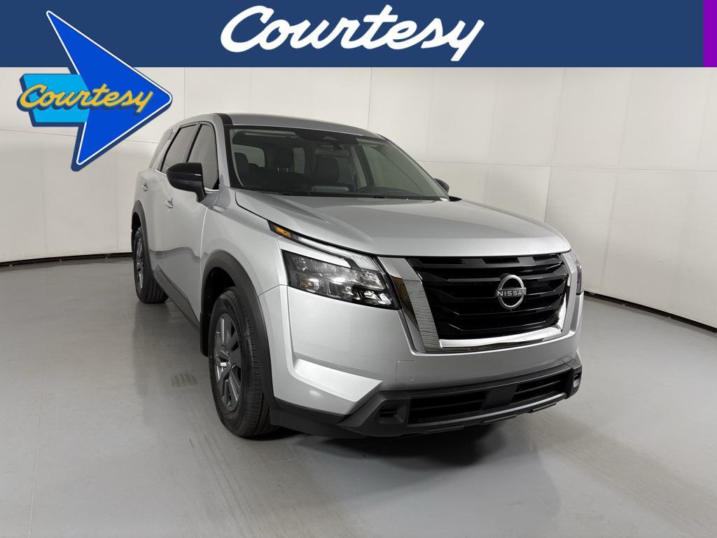 new 2025 Nissan Pathfinder car, priced at $28,858