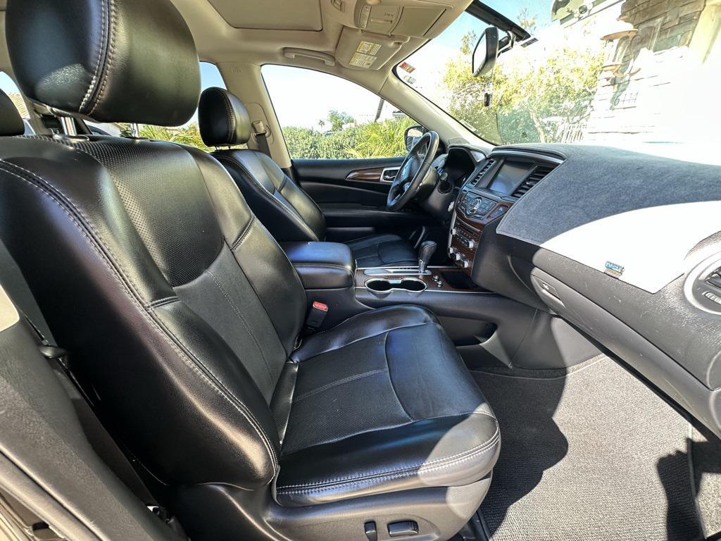 used 2017 Nissan Pathfinder car, priced at $14,000