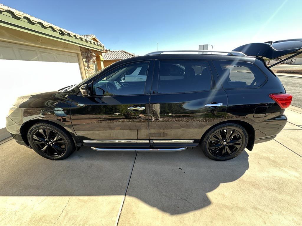 used 2017 Nissan Pathfinder car, priced at $14,000