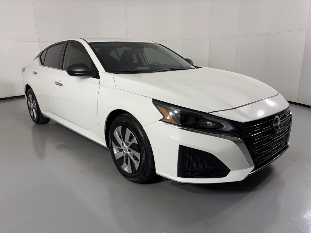 used 2025 Nissan Altima car, priced at $21,000