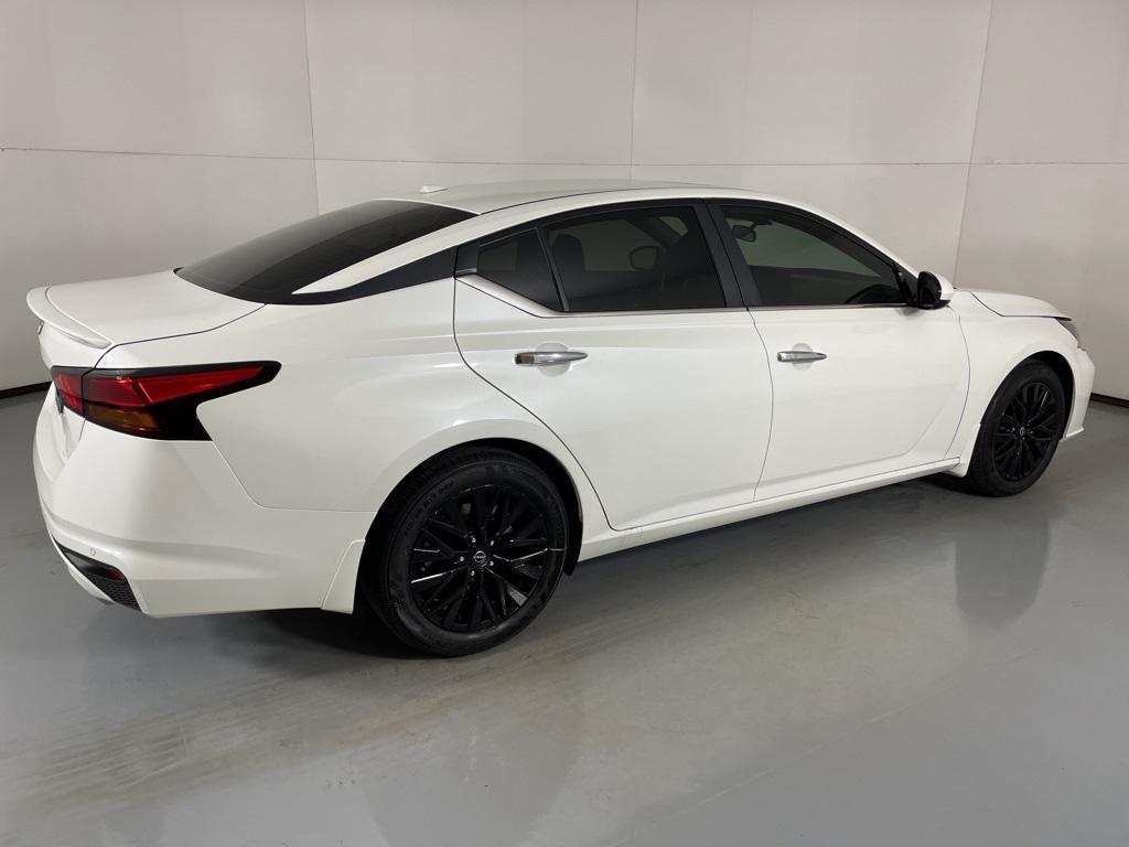 new 2025 Nissan Altima car, priced at $27,018