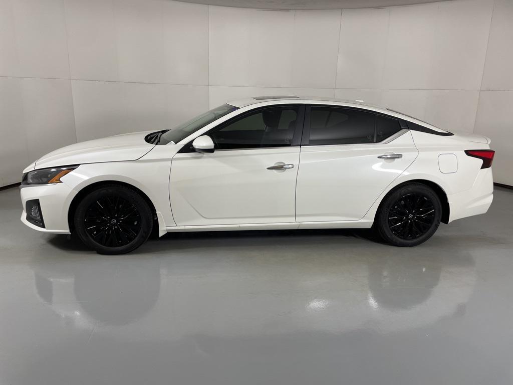 new 2025 Nissan Altima car, priced at $27,018