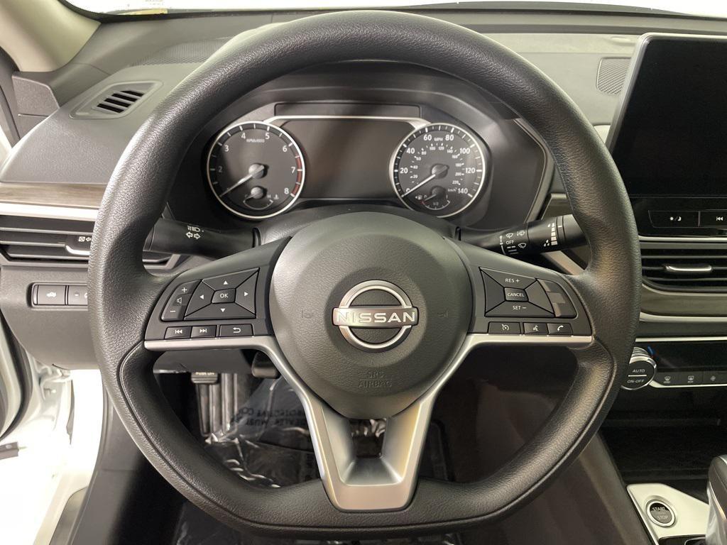 new 2025 Nissan Altima car, priced at $27,018