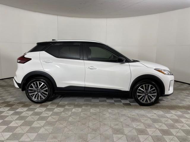 new 2024 Nissan Kicks car, priced at $21,945