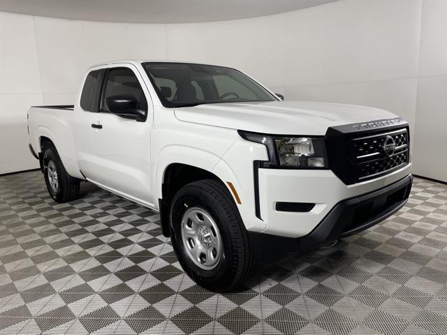 new 2024 Nissan Frontier car, priced at $33,680