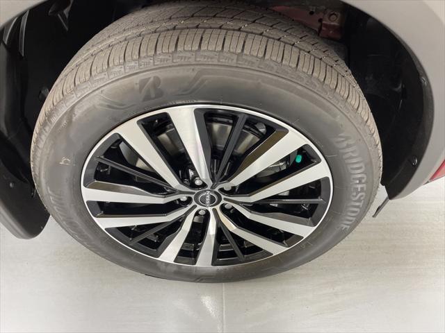 new 2025 Nissan Pathfinder car, priced at $47,719