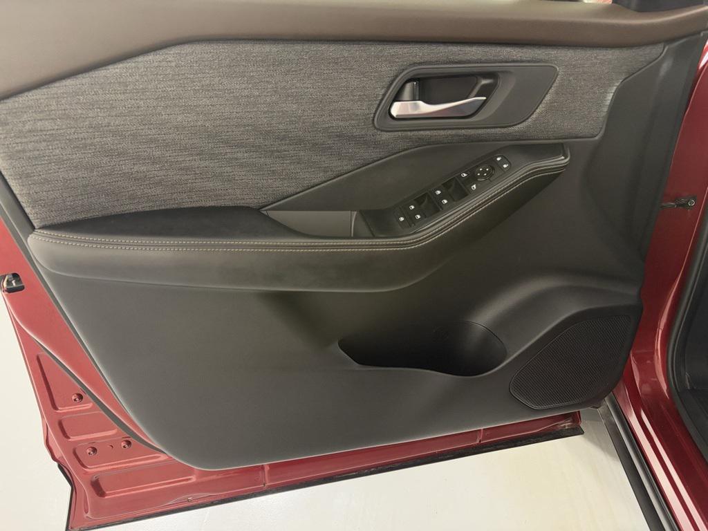 used 2021 Nissan Rogue car, priced at $20,000