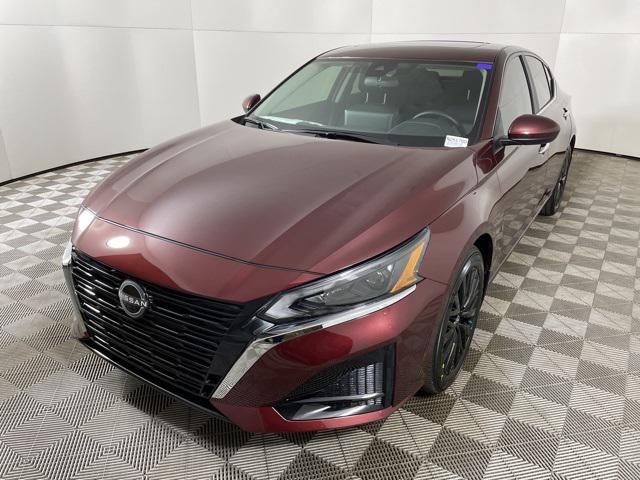 new 2025 Nissan Altima car, priced at $29,465