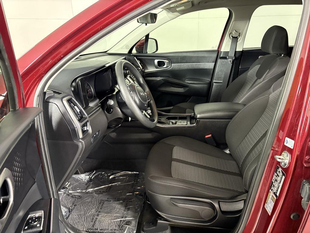 used 2023 Kia Sorento car, priced at $21,500