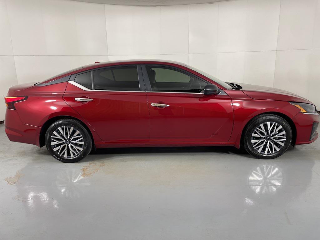 new 2025 Nissan Altima car, priced at $26,026