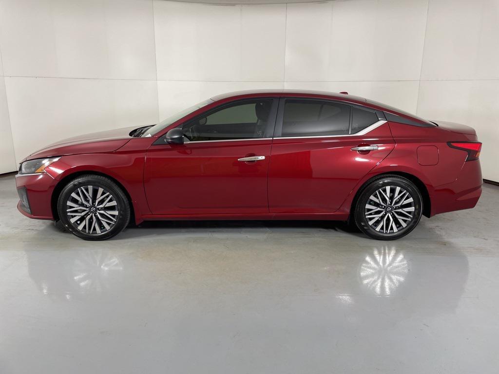 new 2025 Nissan Altima car, priced at $26,026