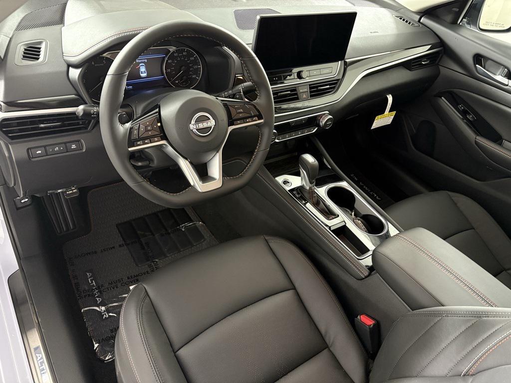 new 2025 Nissan Altima car, priced at $29,998