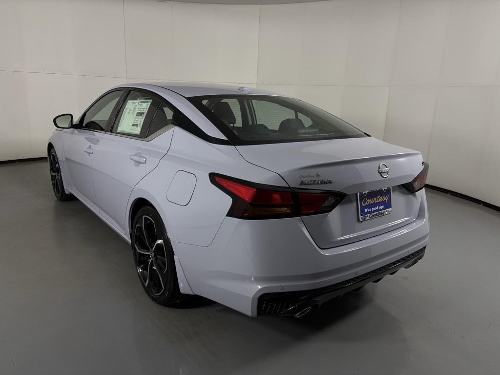 new 2025 Nissan Altima car, priced at $29,998