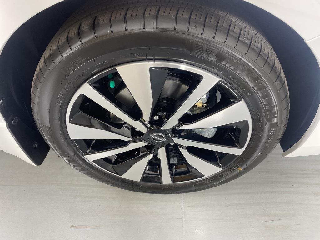 new 2025 Nissan Sentra car, priced at $22,340