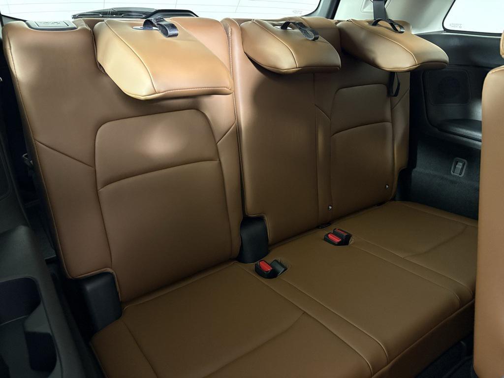 new 2025 Nissan Pathfinder car, priced at $43,338