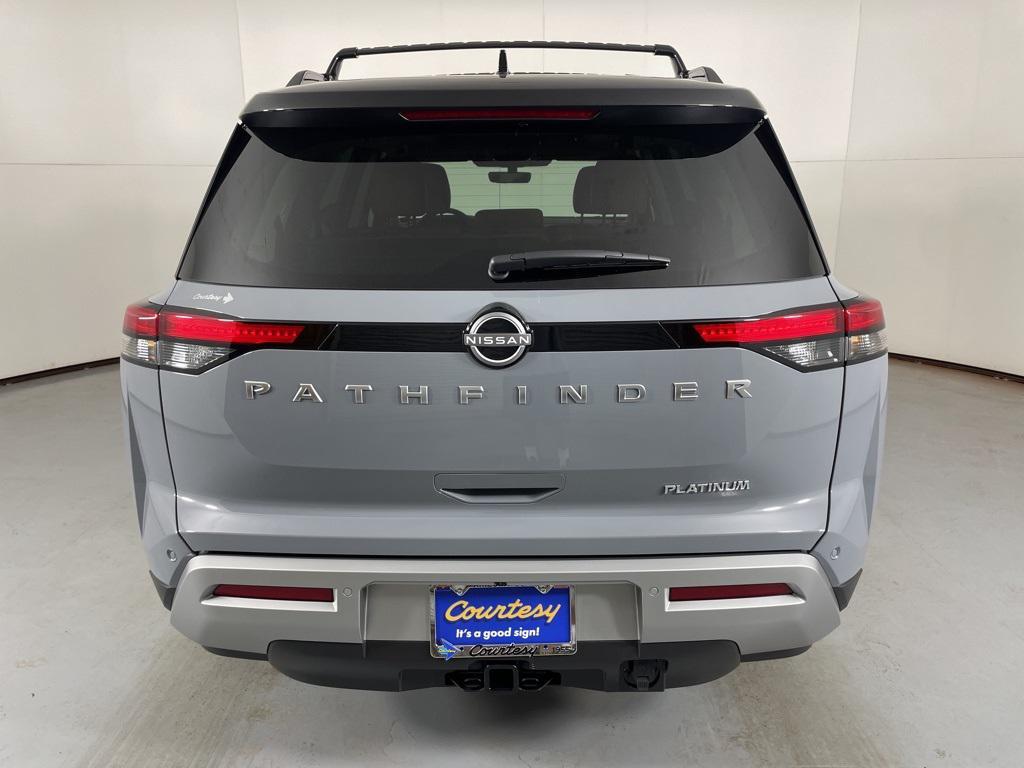 new 2025 Nissan Pathfinder car, priced at $41,200