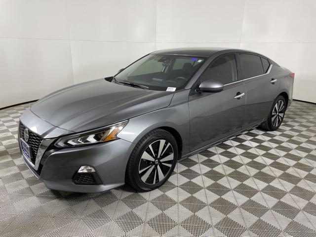 used 2022 Nissan Altima car, priced at $22,500