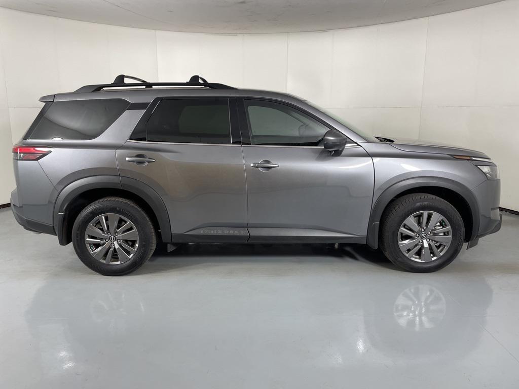 new 2025 Nissan Pathfinder car, priced at $39,537