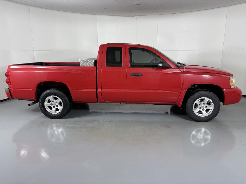 used 2007 Dodge Dakota car, priced at $6,000