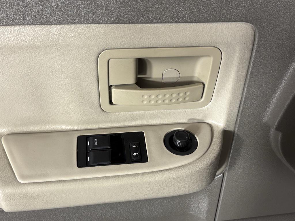 used 2007 Dodge Dakota car, priced at $6,000