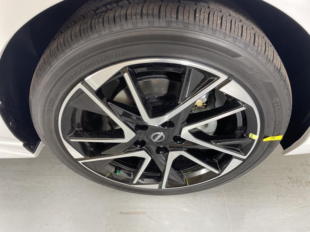 new 2025 Nissan Sentra car, priced at $23,589