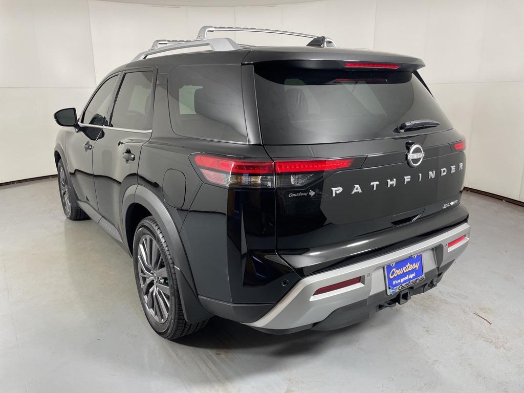 used 2022 Nissan Pathfinder car, priced at $25,000