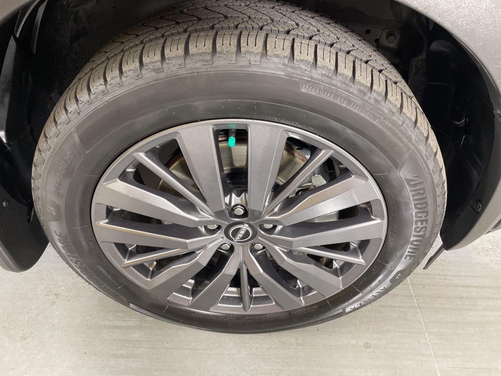 used 2022 Nissan Pathfinder car, priced at $25,000