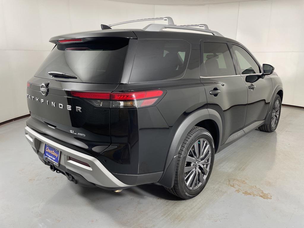 used 2022 Nissan Pathfinder car, priced at $25,000