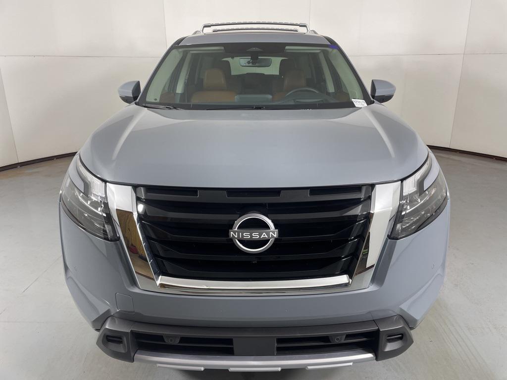 new 2025 Nissan Pathfinder car, priced at $42,485