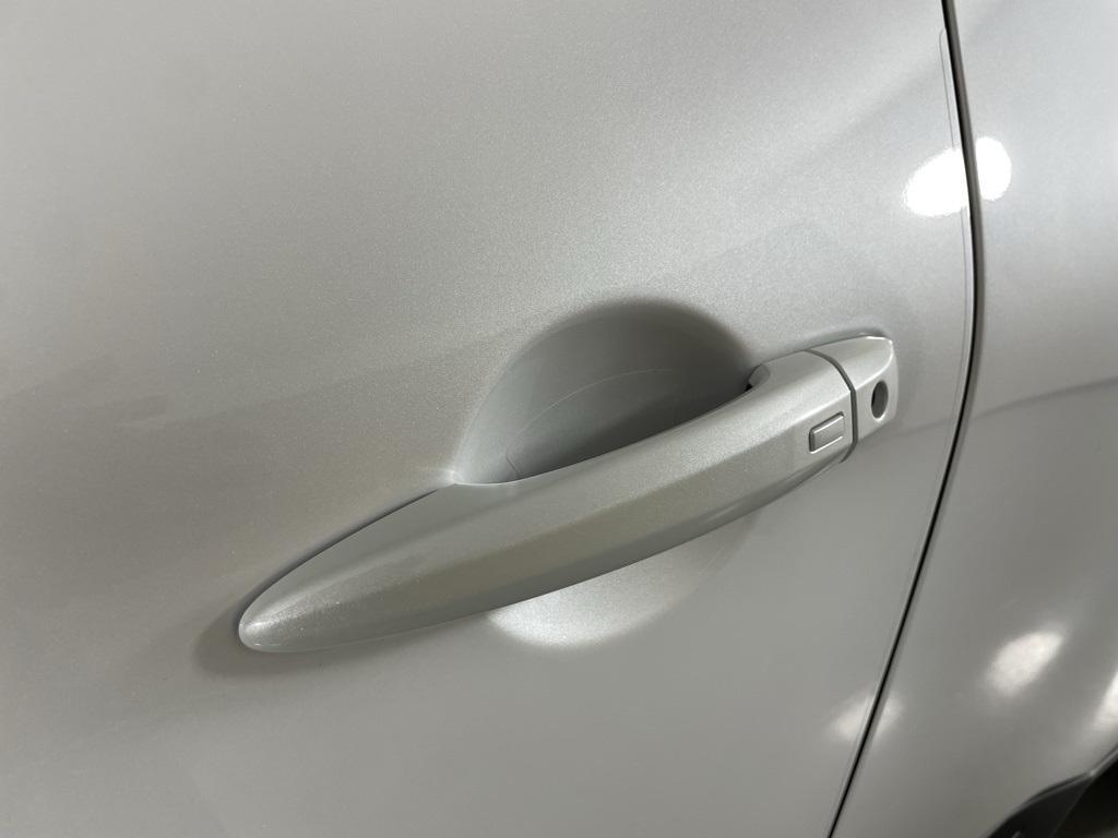 new 2025 Nissan Pathfinder car, priced at $33,884