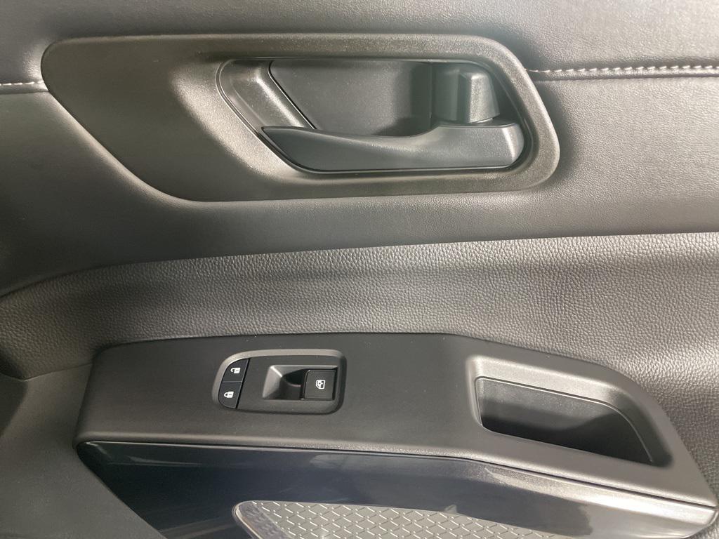 new 2025 Nissan Pathfinder car, priced at $33,469