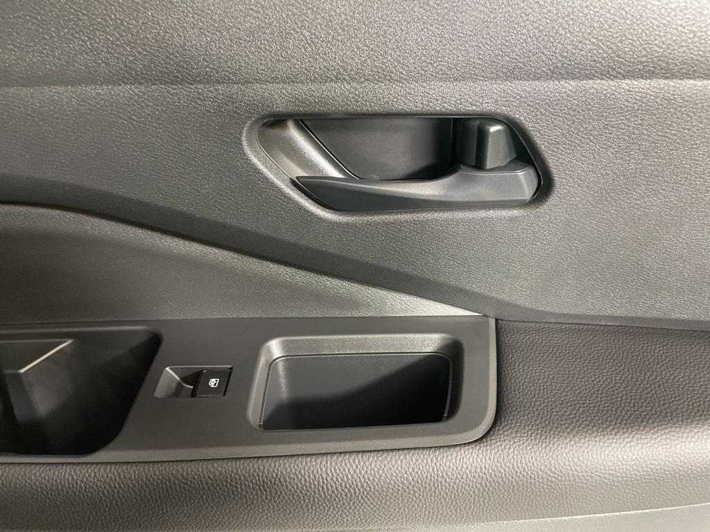 new 2025 Nissan Pathfinder car, priced at $33,469