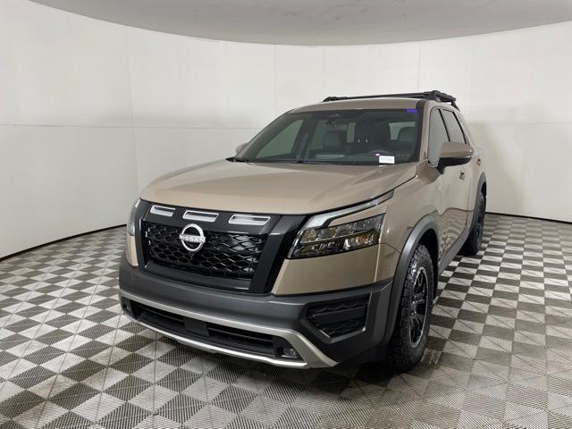 new 2024 Nissan Pathfinder car, priced at $43,875