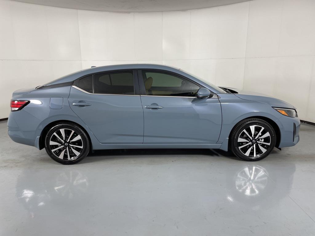 new 2025 Nissan Sentra car, priced at $22,294