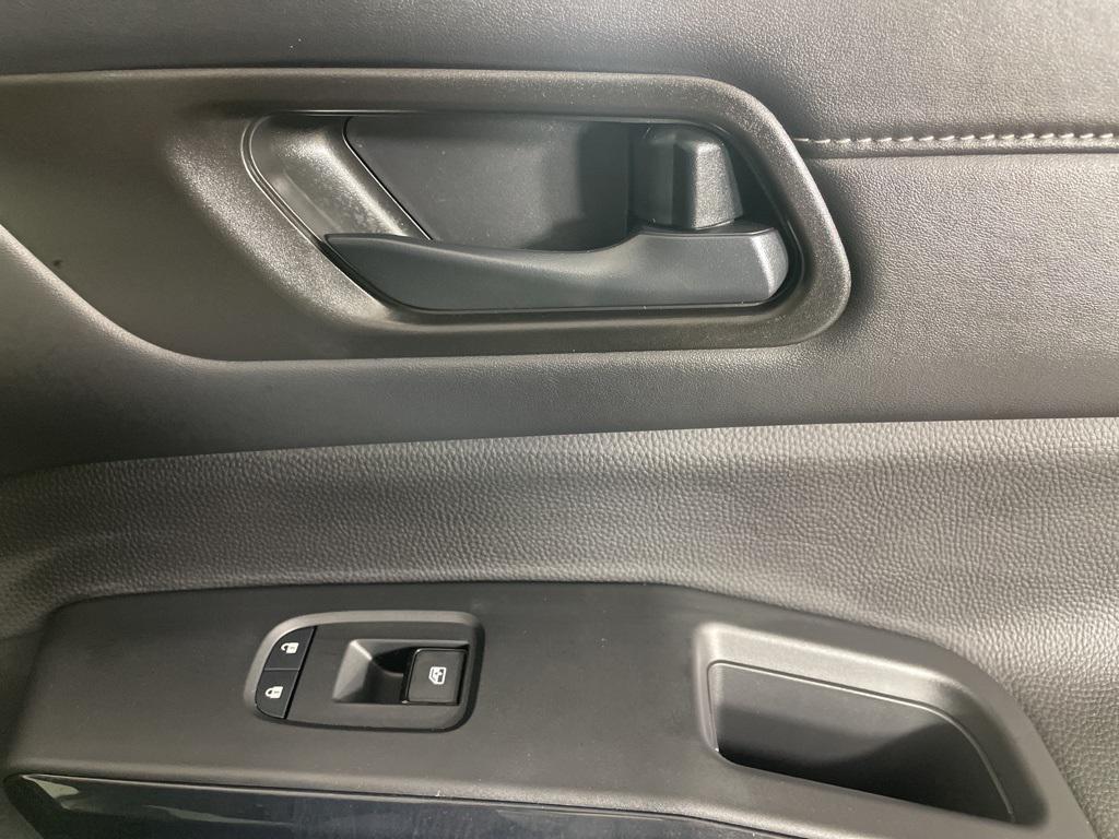 new 2025 Nissan Pathfinder car, priced at $33,469