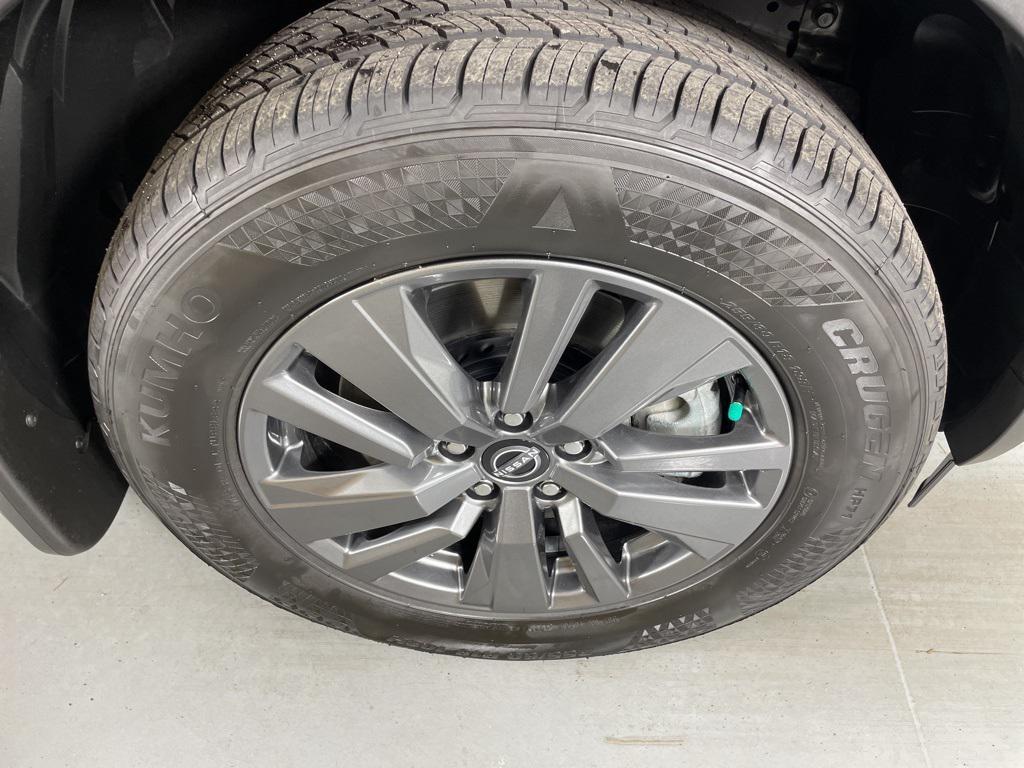 new 2025 Nissan Pathfinder car, priced at $33,469