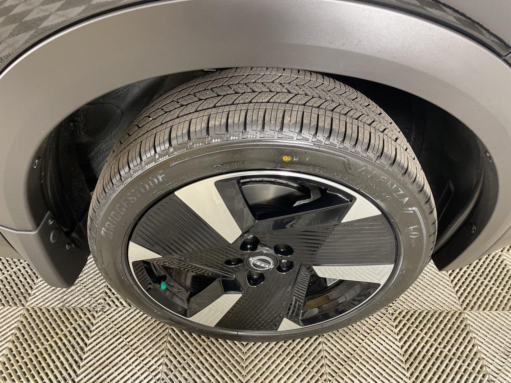 new 2025 Nissan Kicks car, priced at $23,467