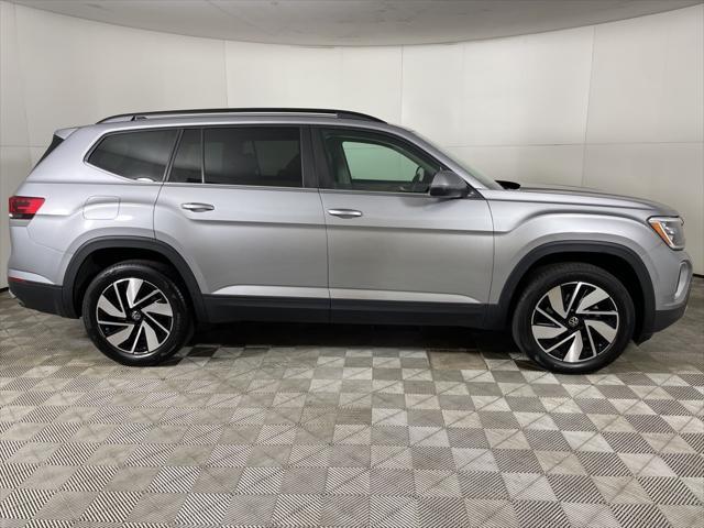 used 2024 Volkswagen Atlas car, priced at $31,000
