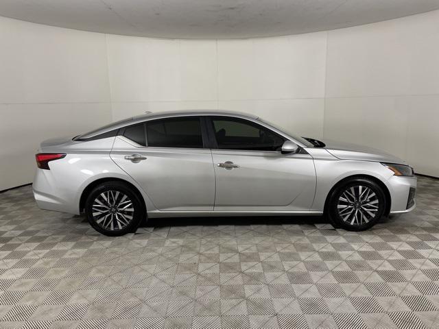 used 2023 Nissan Altima car, priced at $23,800