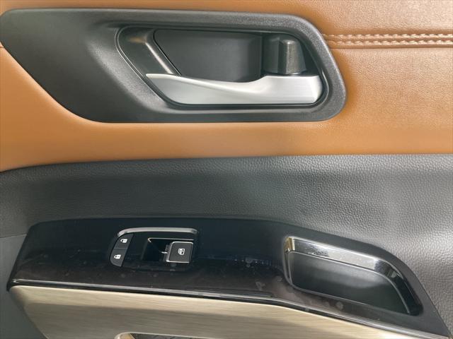 new 2025 Nissan Pathfinder car, priced at $48,210