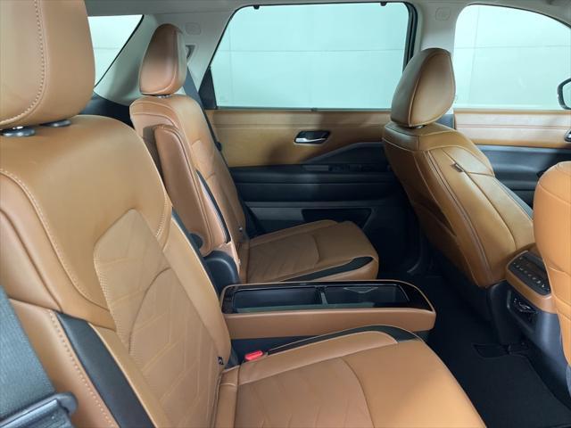 new 2025 Nissan Pathfinder car, priced at $48,210