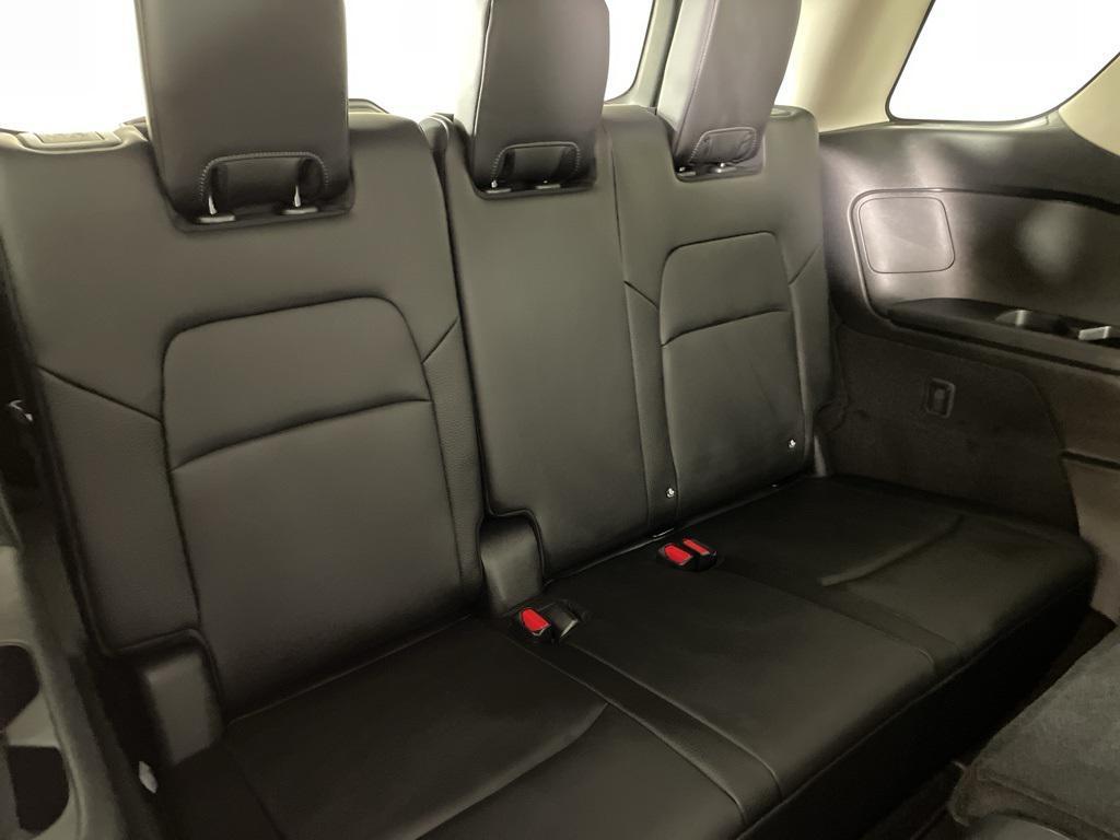 new 2025 Nissan Pathfinder car, priced at $34,943