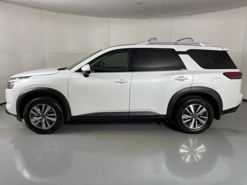new 2025 Nissan Pathfinder car, priced at $34,943