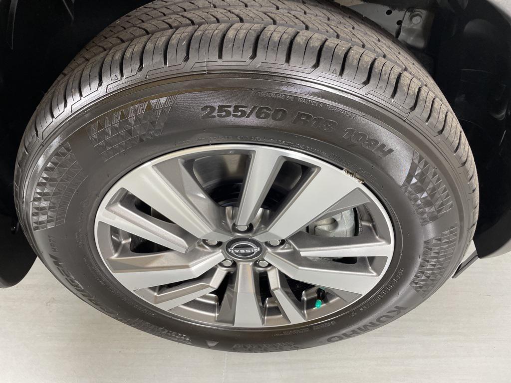 new 2025 Nissan Pathfinder car, priced at $34,943